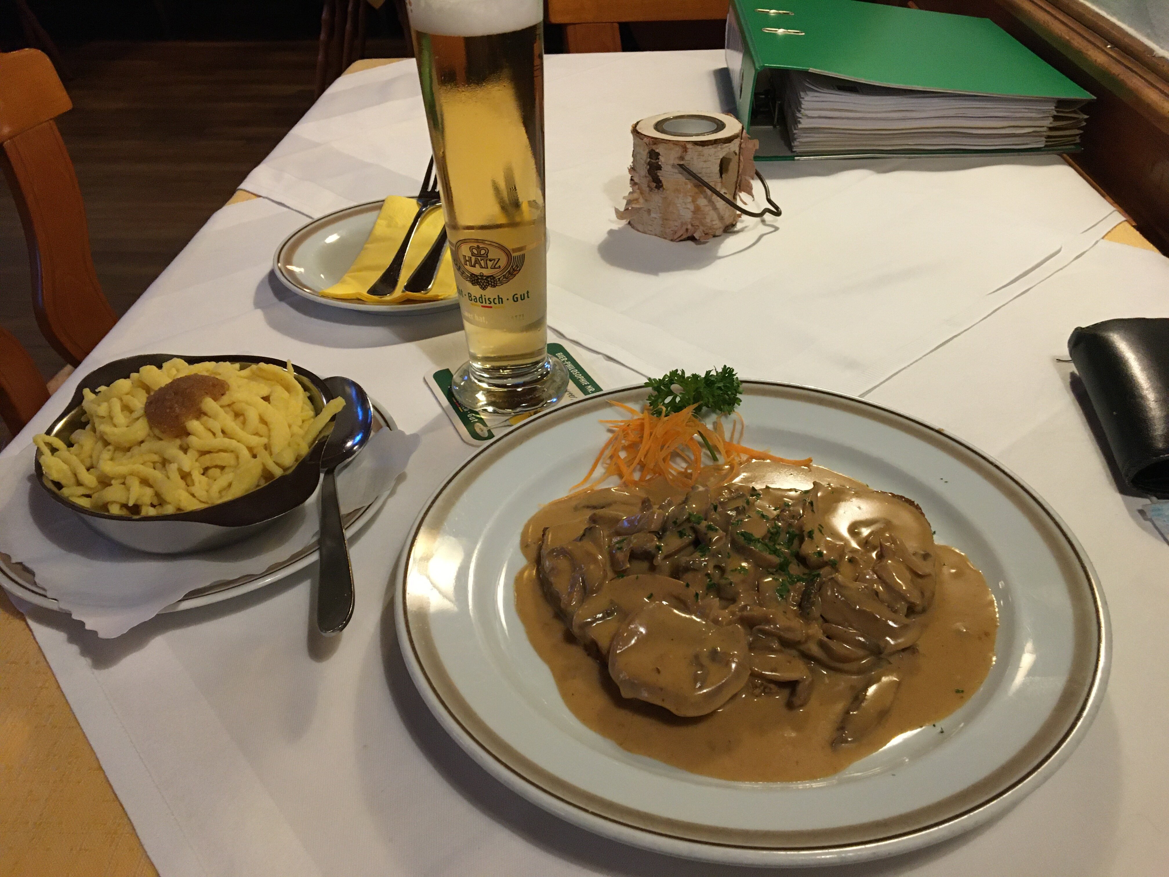 Hotel-Restaurant-Cafe Hasenmayer-餐饮