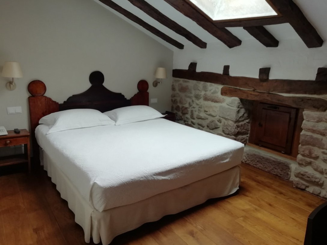 Hotel Rural LATORRIÉN DE ANE主图