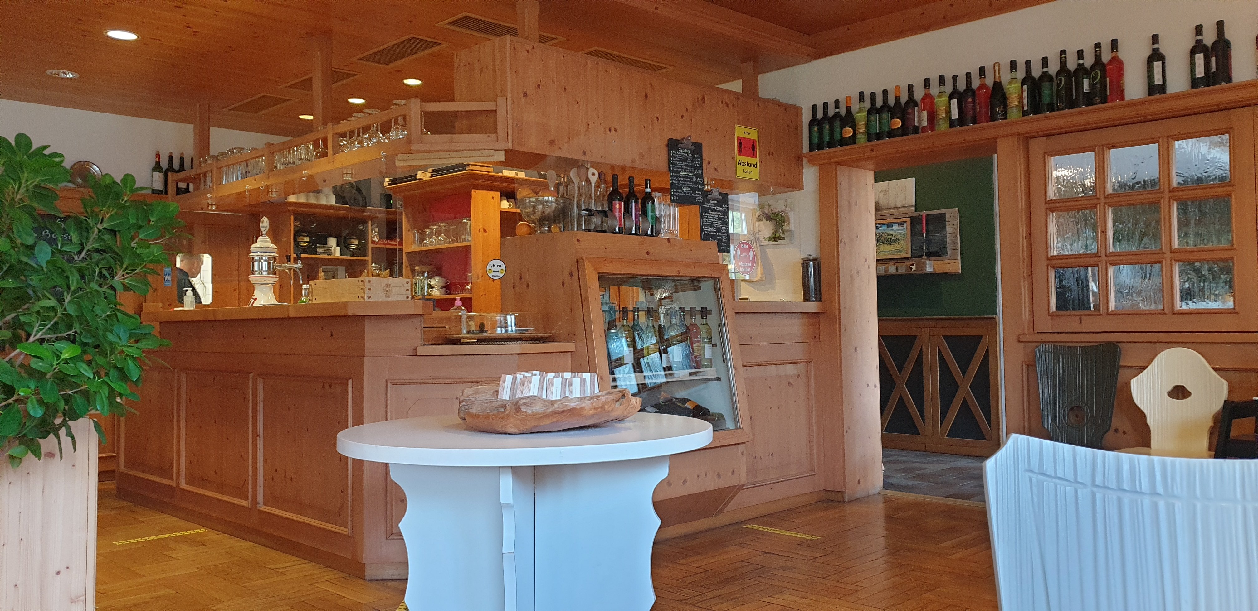 Krauter-Chalet-餐饮