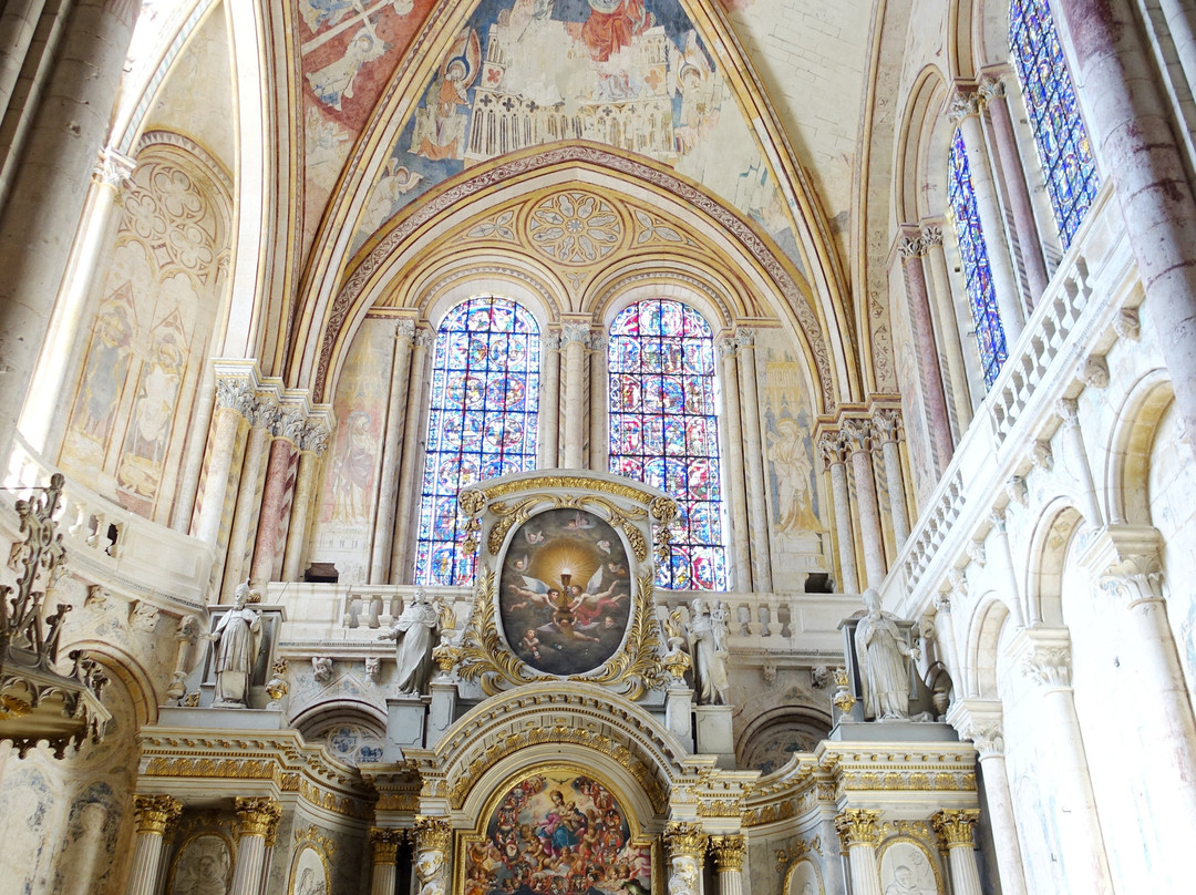 Cathédrale Saint Pierre-普瓦捷必去景点