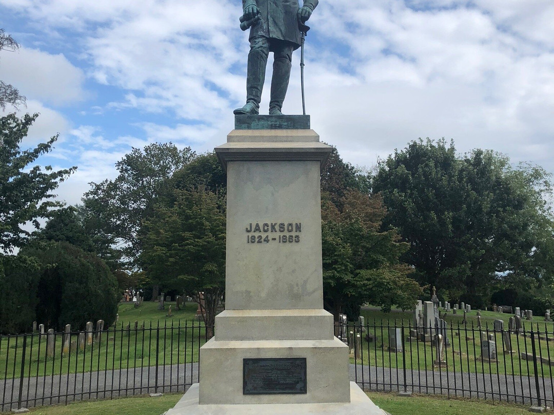 Oak Grove Cemetery景点图片