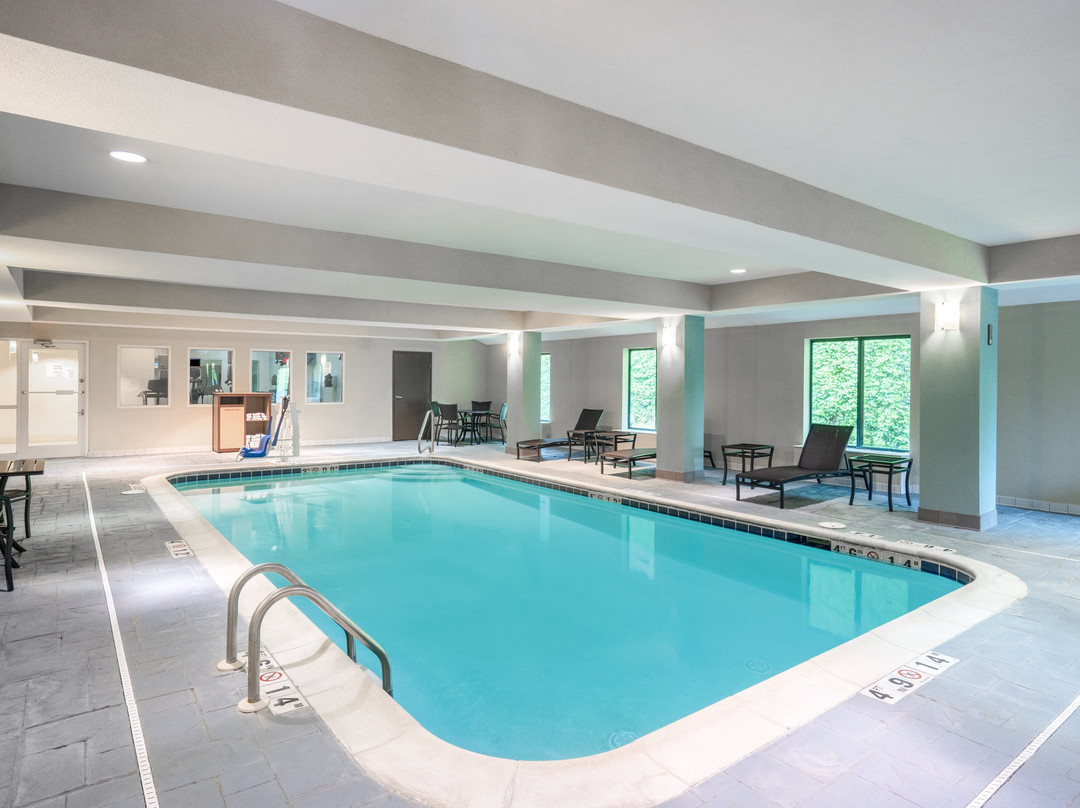 Holiday Inn Express & Suites Tell City by IHG主图