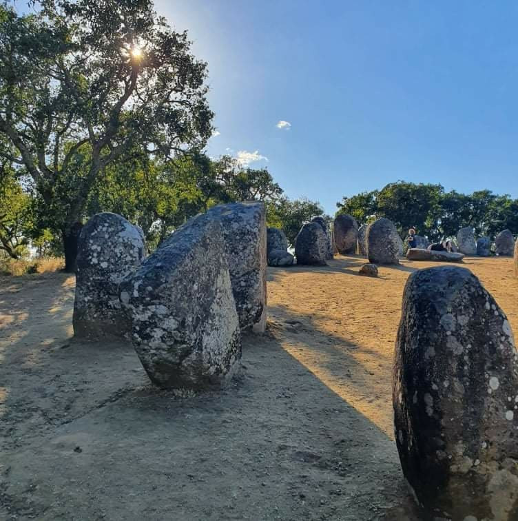 Centro Interpretativo dos Almendres-埃武拉必去景点
