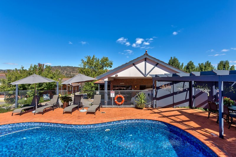 Blazing Stump Motel and Suites主图