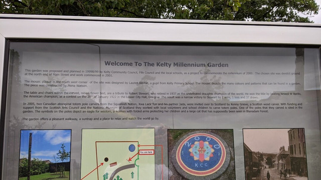 Kelty Totem Pole-Kelty必去景点