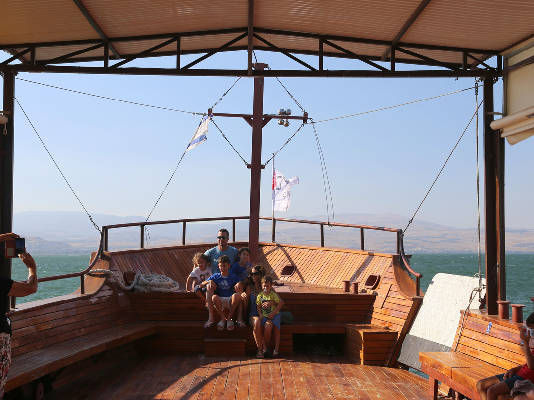 Holy Land Sailing景点图片