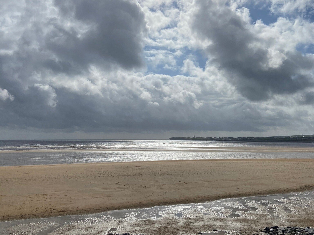 Lahinch Beach-Lahinch必去景点