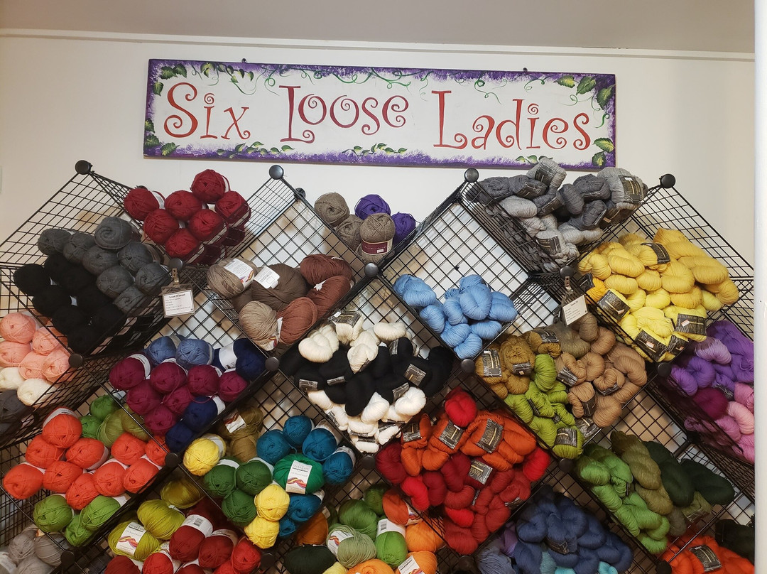 Six Loose Ladies-Chester必去景点