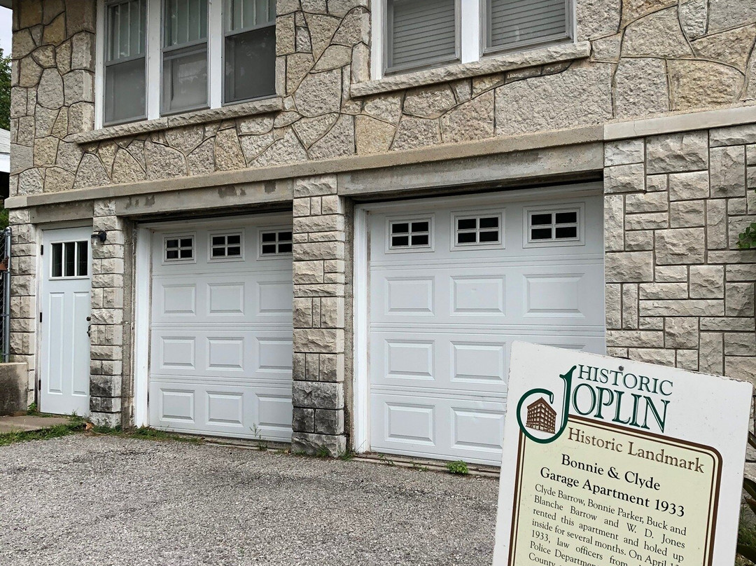 Bonnie and Clyde's Joplin Garage Apartment Hideout-乔普林必去景点