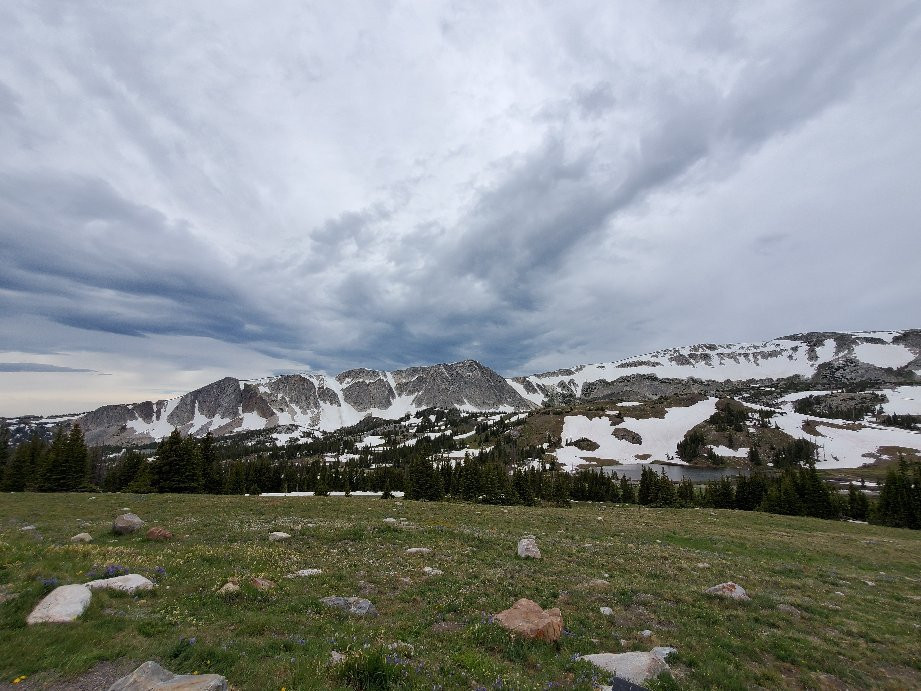 Medicine Bow Peak景点图片