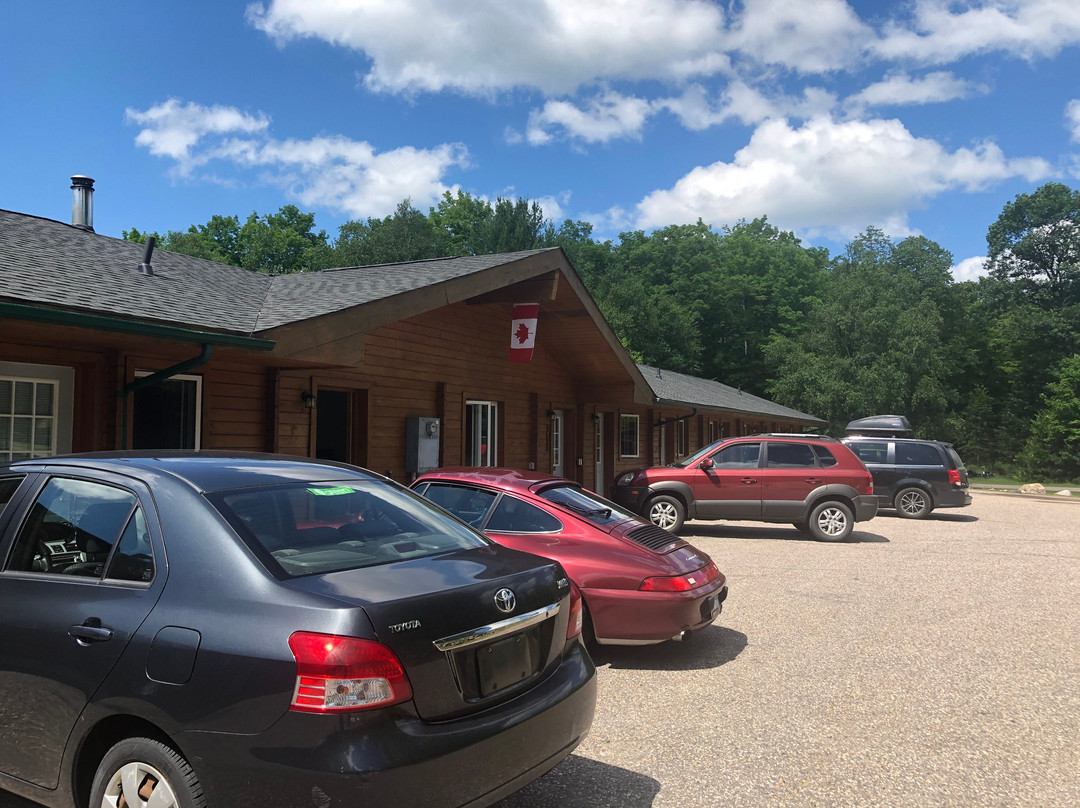 Quiet Bay Inn & Cafe主图