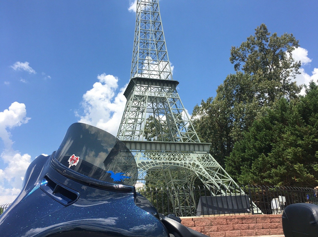 Eiffel Tower Park-Paris必去景点