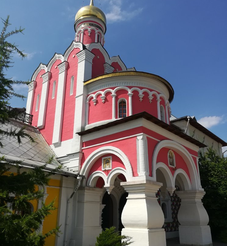 Svyatykh Tsarstvennykh Muchenikov i Starosterptsev Church景点图片