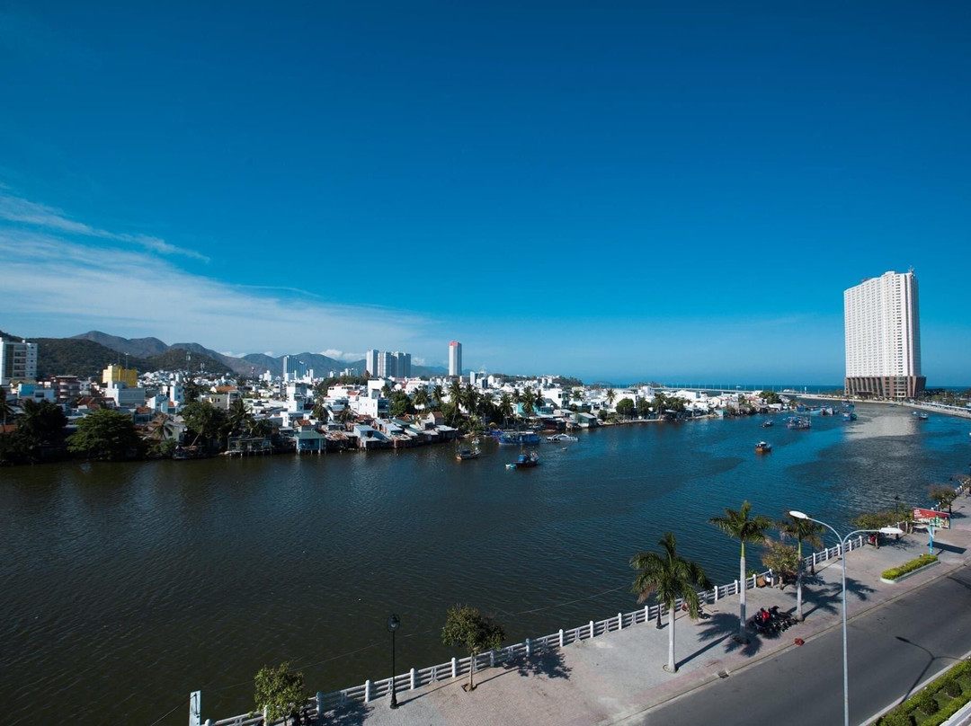 Tran Phu Bridge-芽庄必去景点