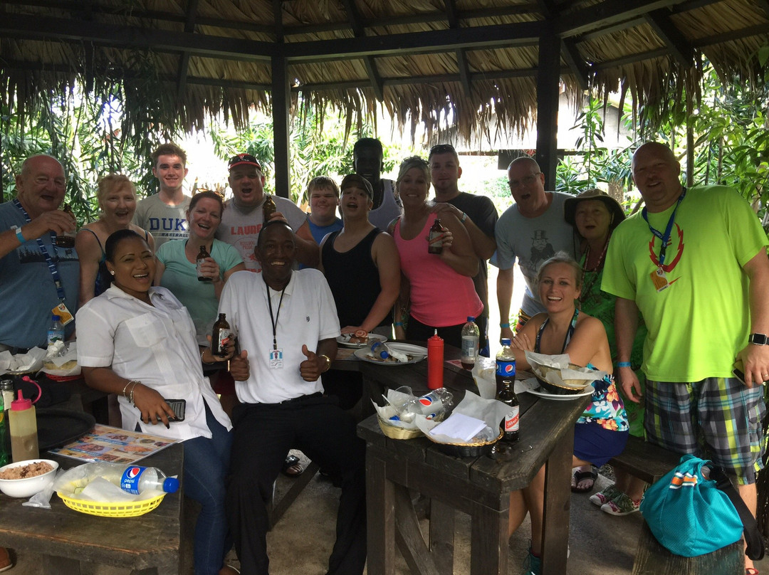 Folkes For Tours Jamaica-奥乔里奥斯必去景点