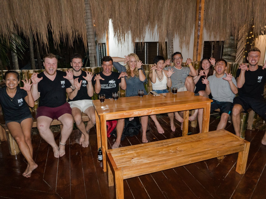 Crazy Bears Hostel主图