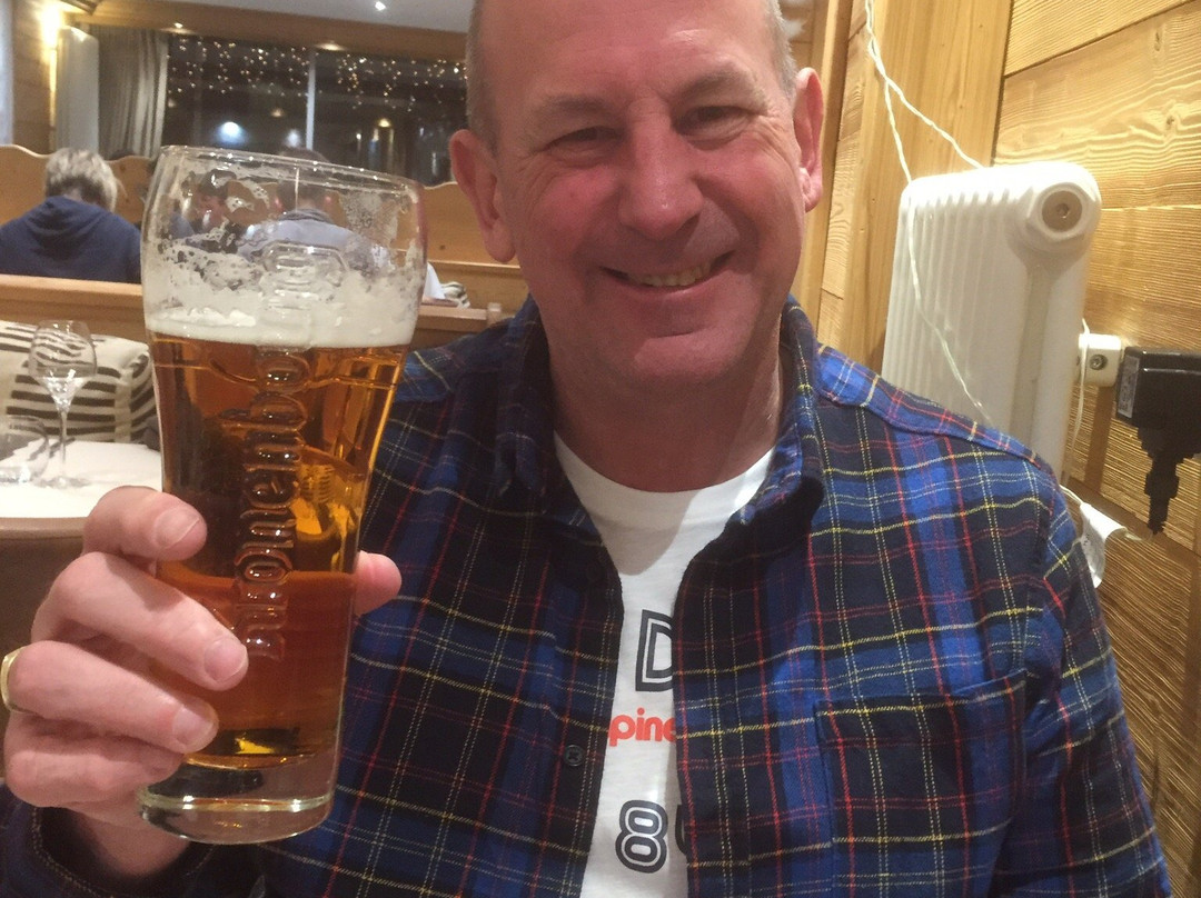 Hotel Du Commerce主图