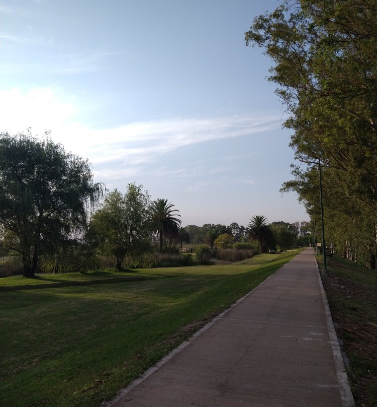 Laguna Navarro-Navarro必去景点