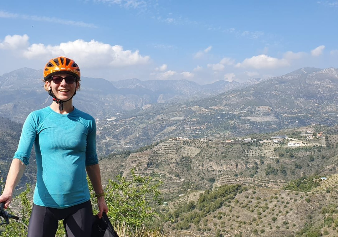 Costa Tropical Cycling-阿尔穆涅卡尔必去景点