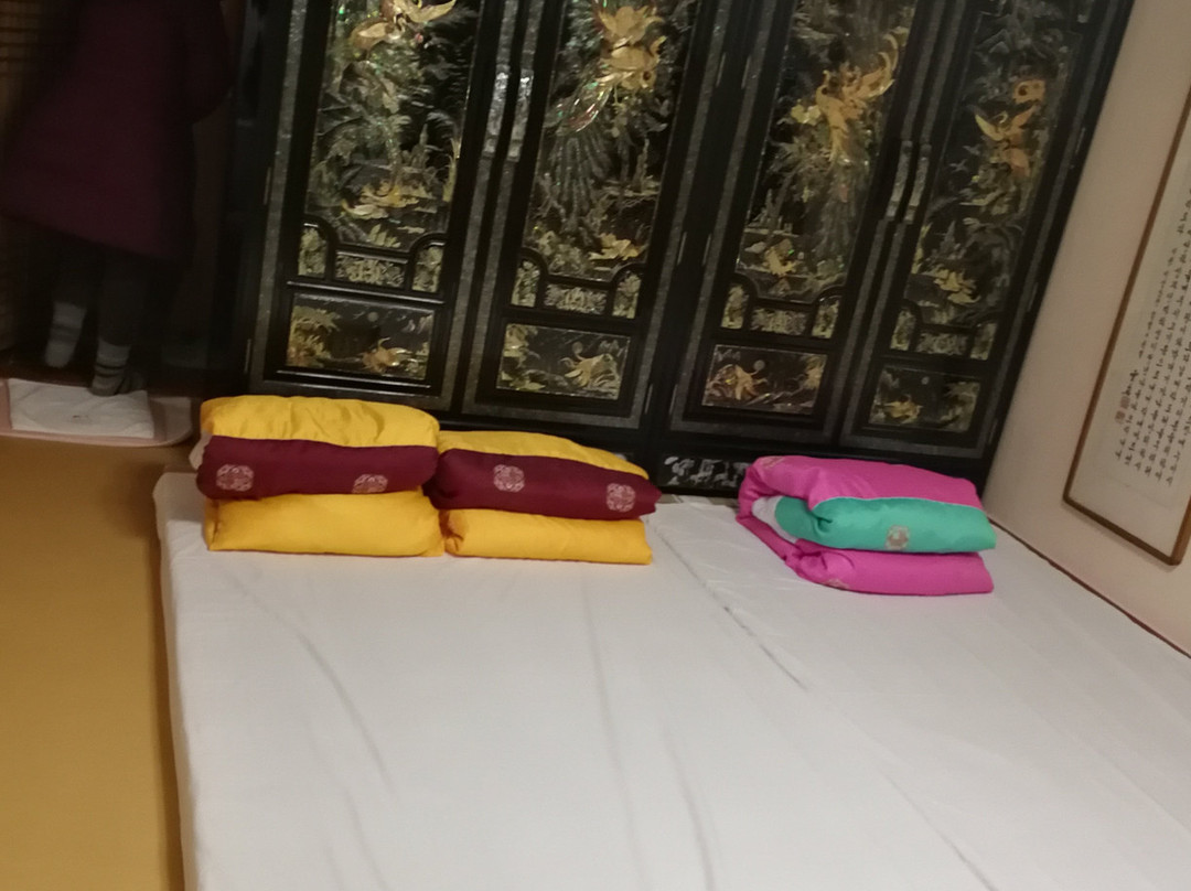 北村半山韩屋主图