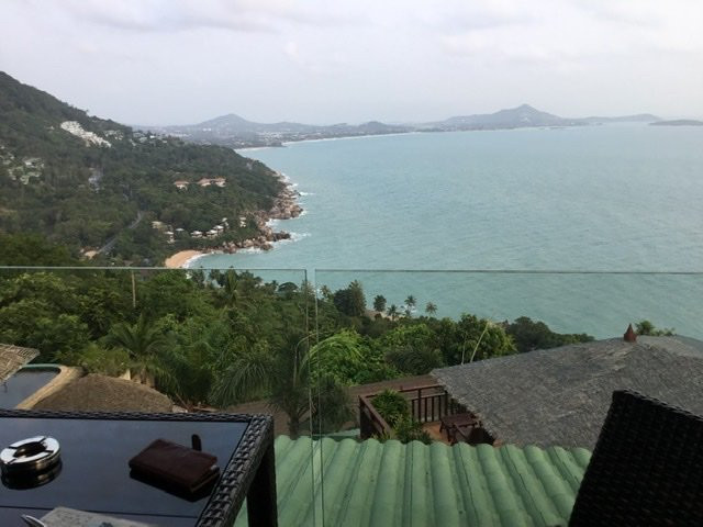 檀香木豪华别墅主图