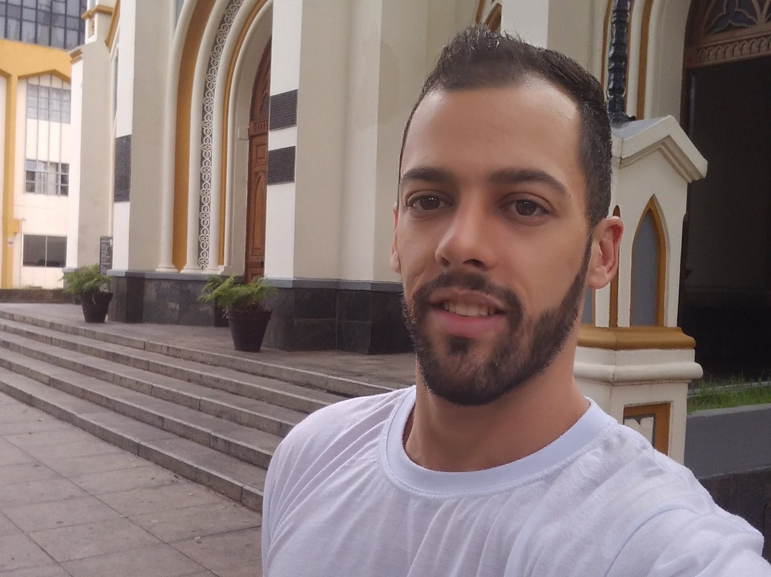 Basilica Nossa Senhora de Lourdes-贝洛哈里桑塔必去景点