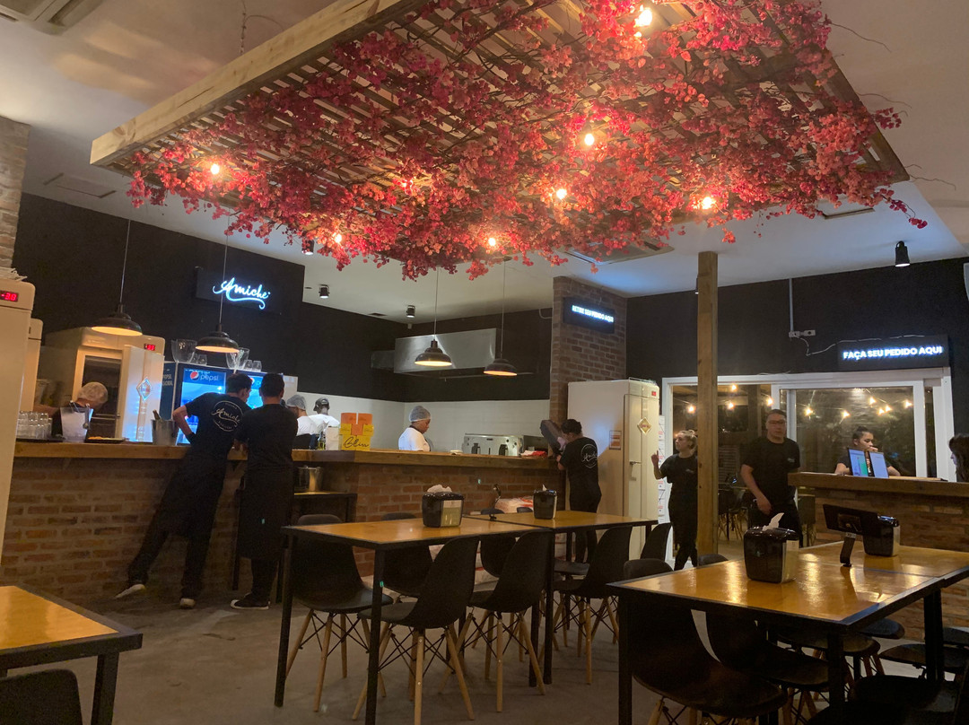 Amiche Pizzeria Napoletana