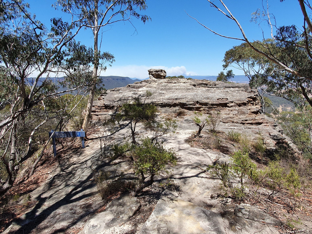 Pulpit Rock Lookout景点图片