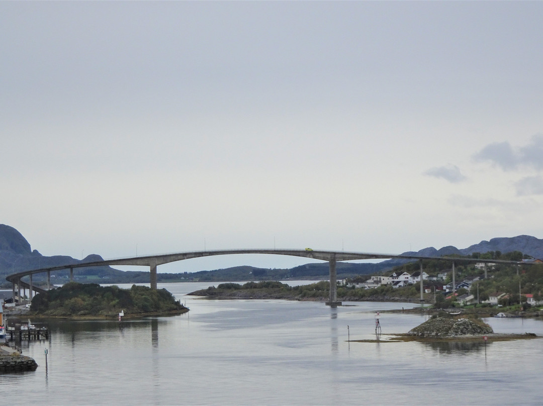 Brønnøysundbrua景点图片