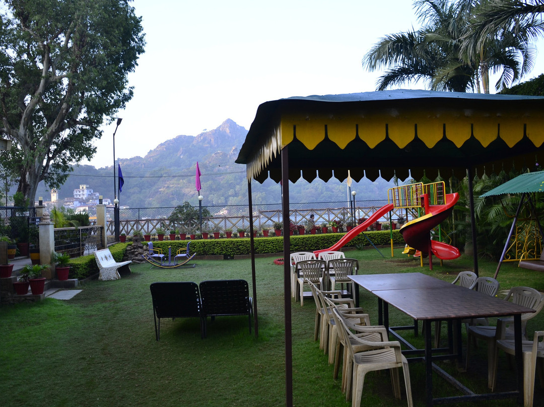 Hotel Lake Palace主图