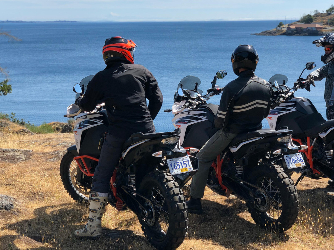 Dirt and Gravel Motorcycle Adventures景点图片