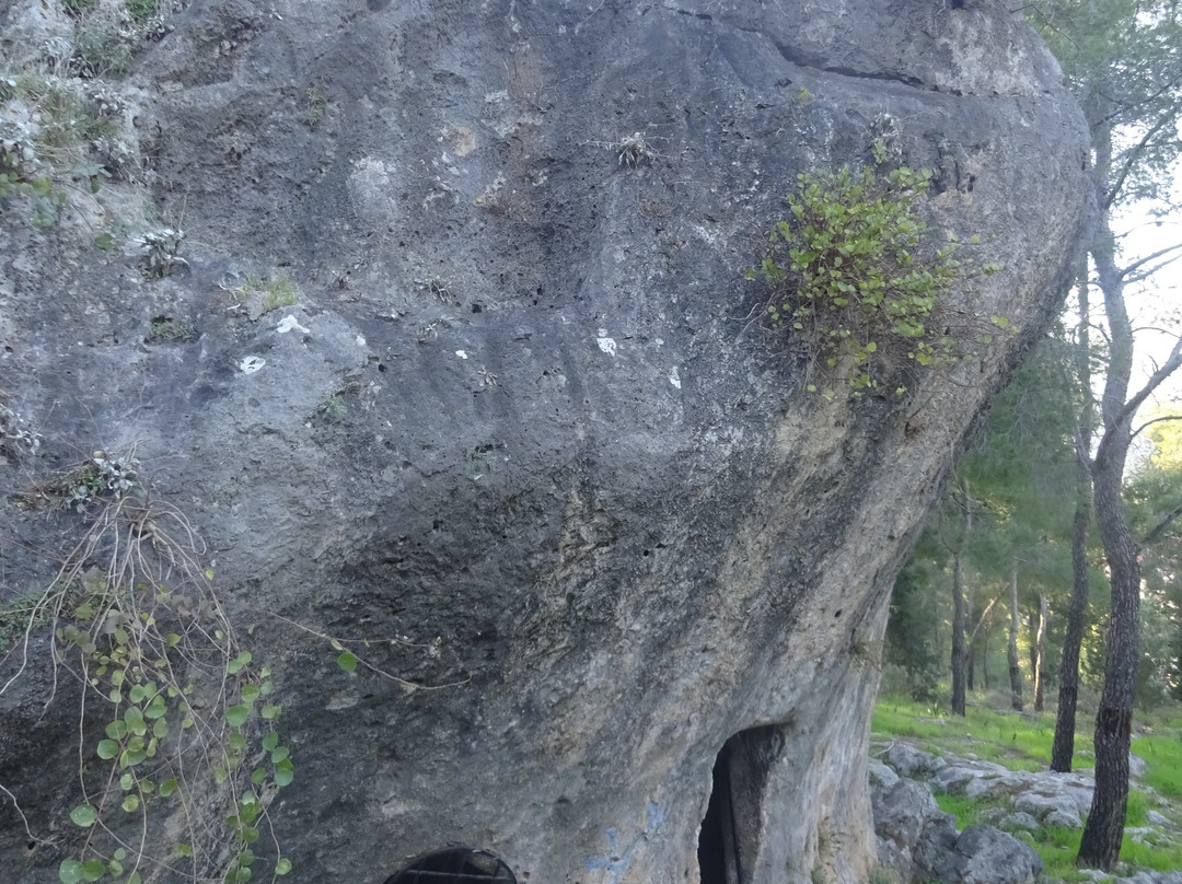 O Tafos tou Lokrou-Galaxidi必去景点