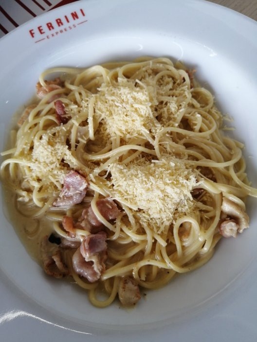 Guatapurí Plaza-巴耶杜帕尔必去景点