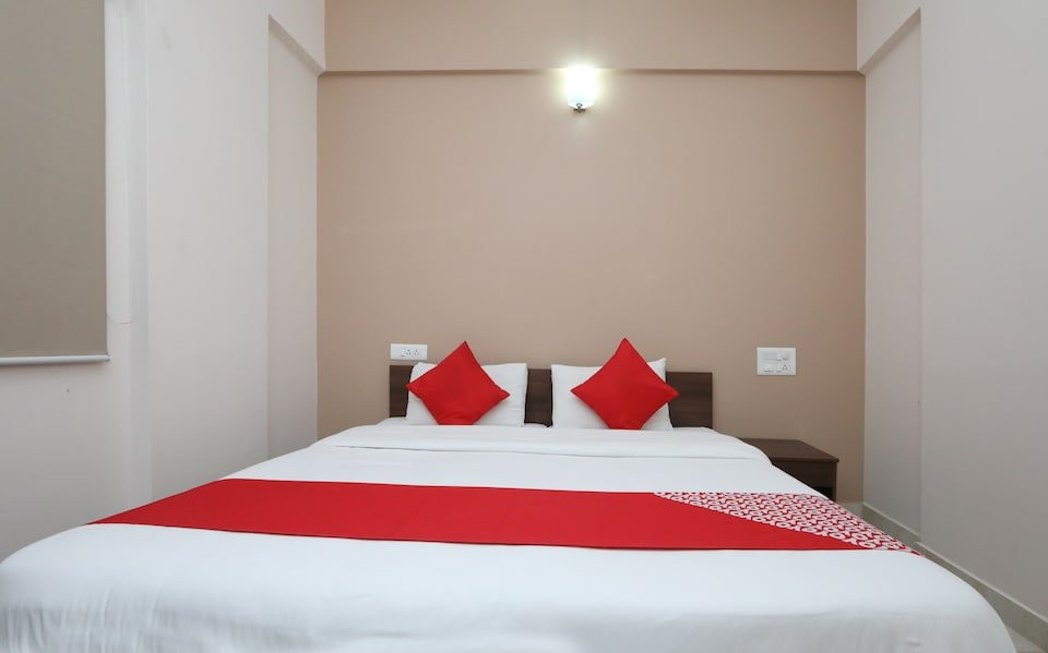 OYO Indra Comforts主图