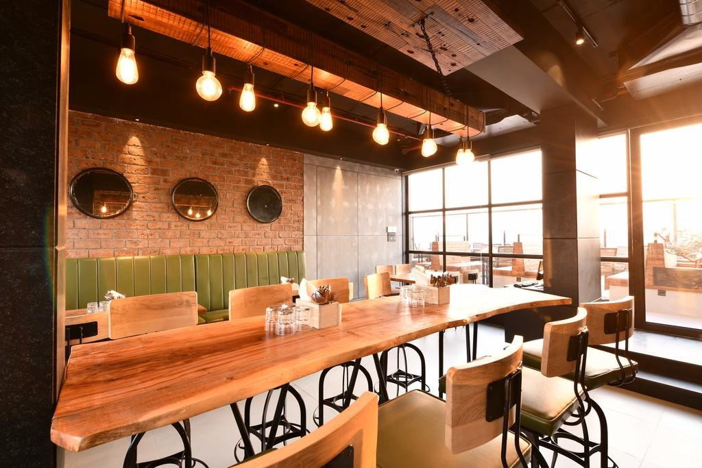 Krishna Palace Hotel主图