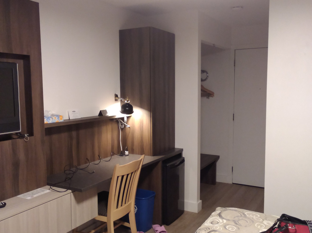 Hotel Centre-Ville主图