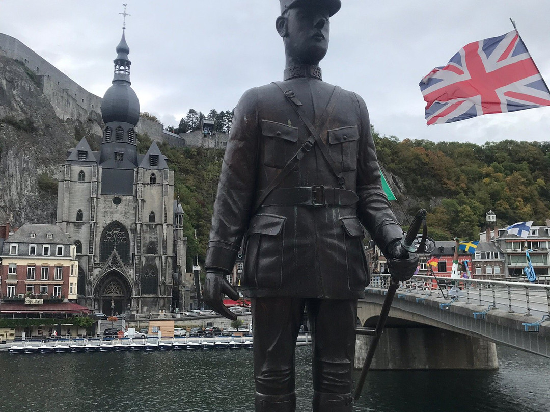 Charles de Gaulle Statue-迪南必去景点