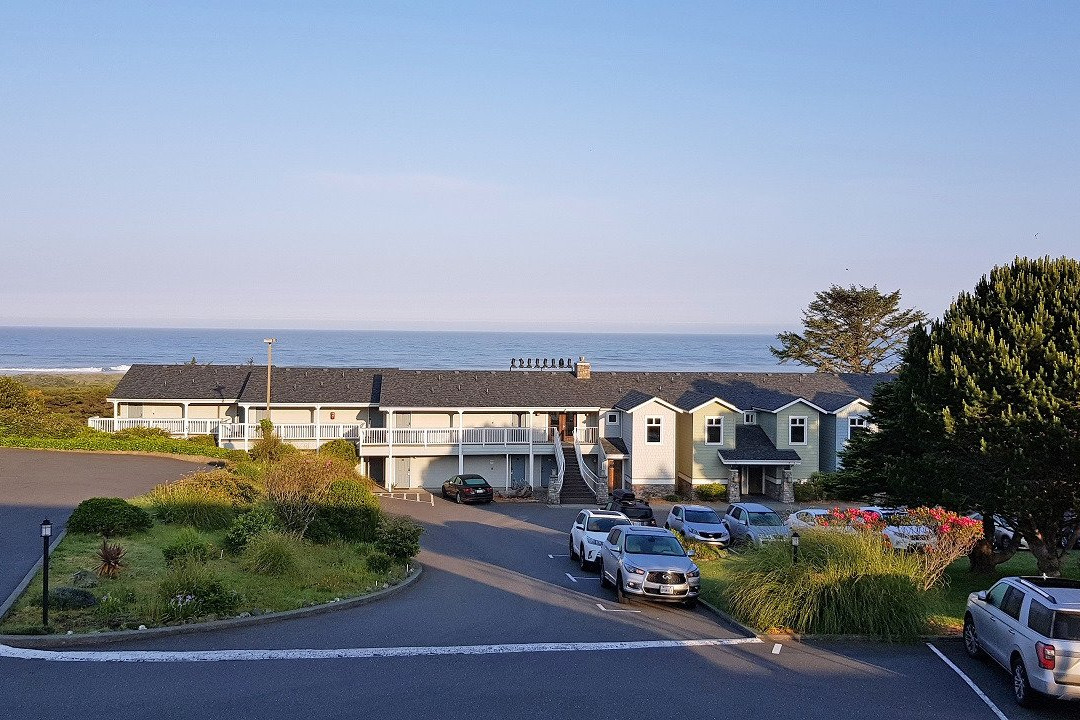 Pacific Reef Hotel主图