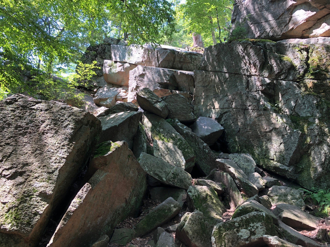 Purgatory Chasm State Reservation-Sutton必去景点