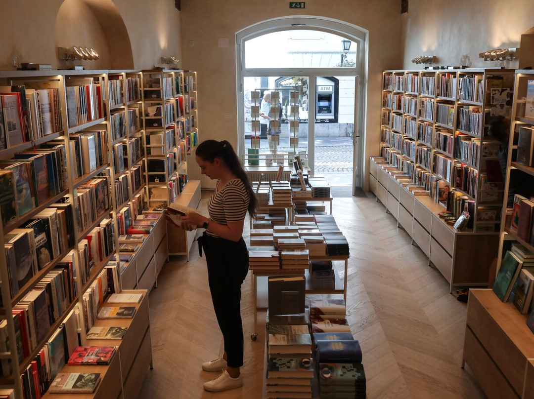 Bookshop Beletrina-卢布尔雅那必去景点