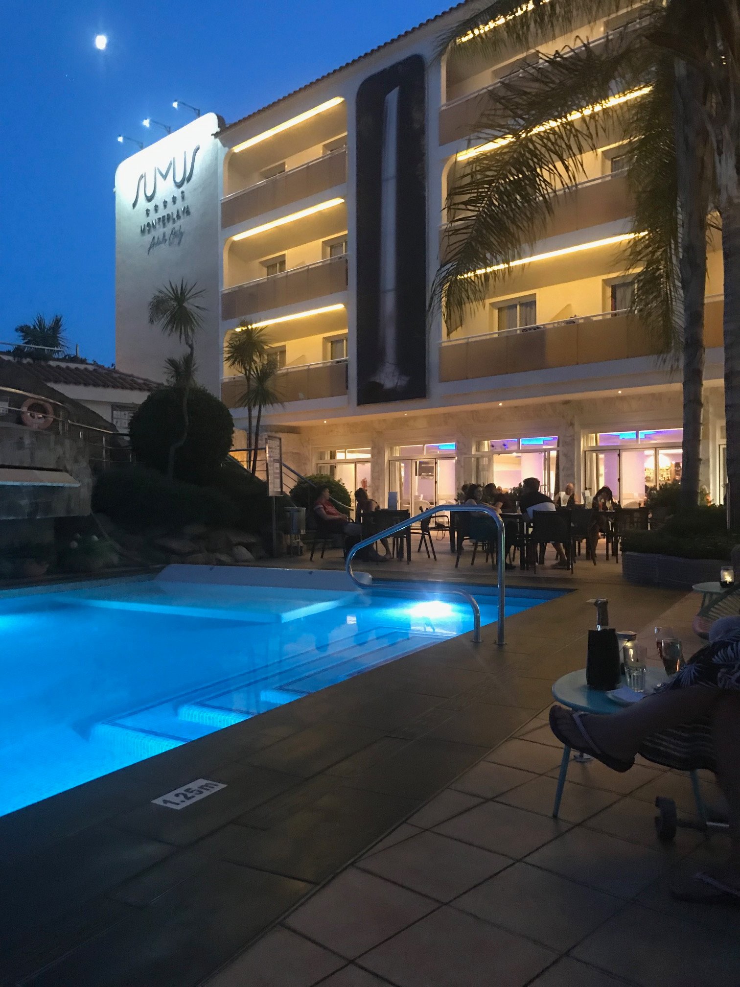 Sumus Hotel Monteplaya & Spa-泳池