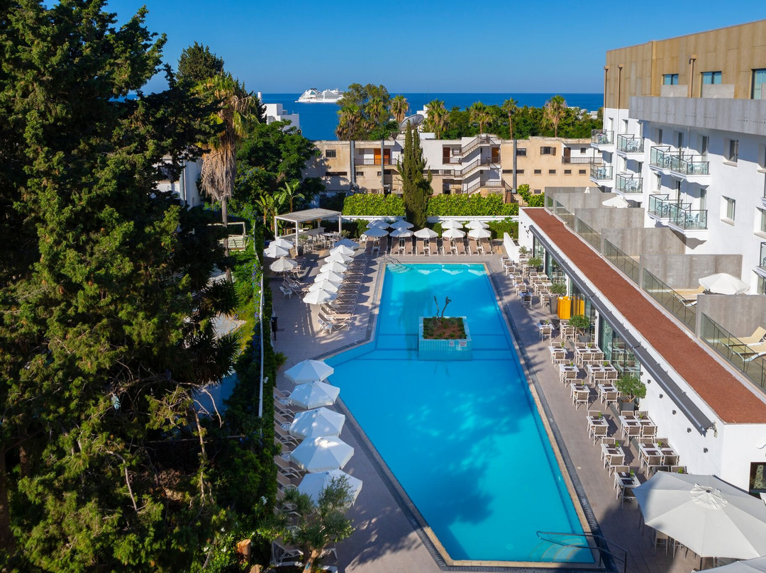 Anemi Hotel & Suites