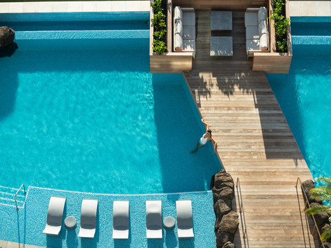 威基基海滩丽思卡尔顿酒店公寓主图