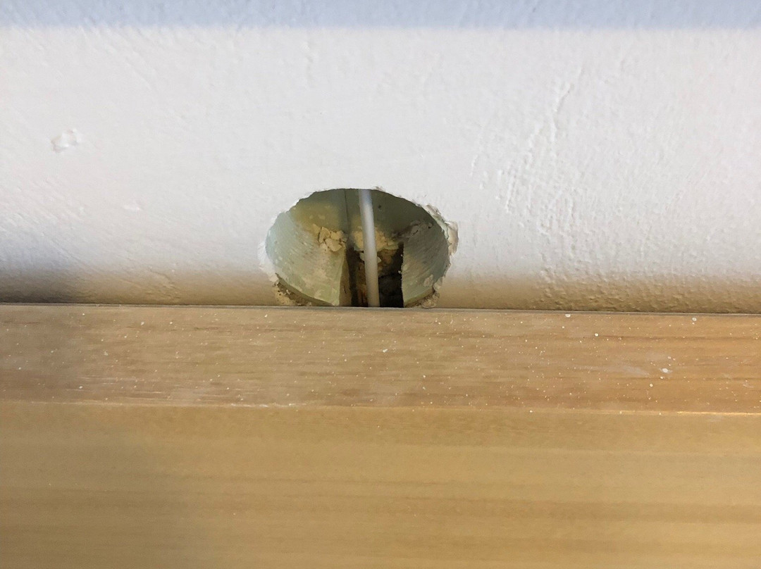 Silver Beach Hotel主图