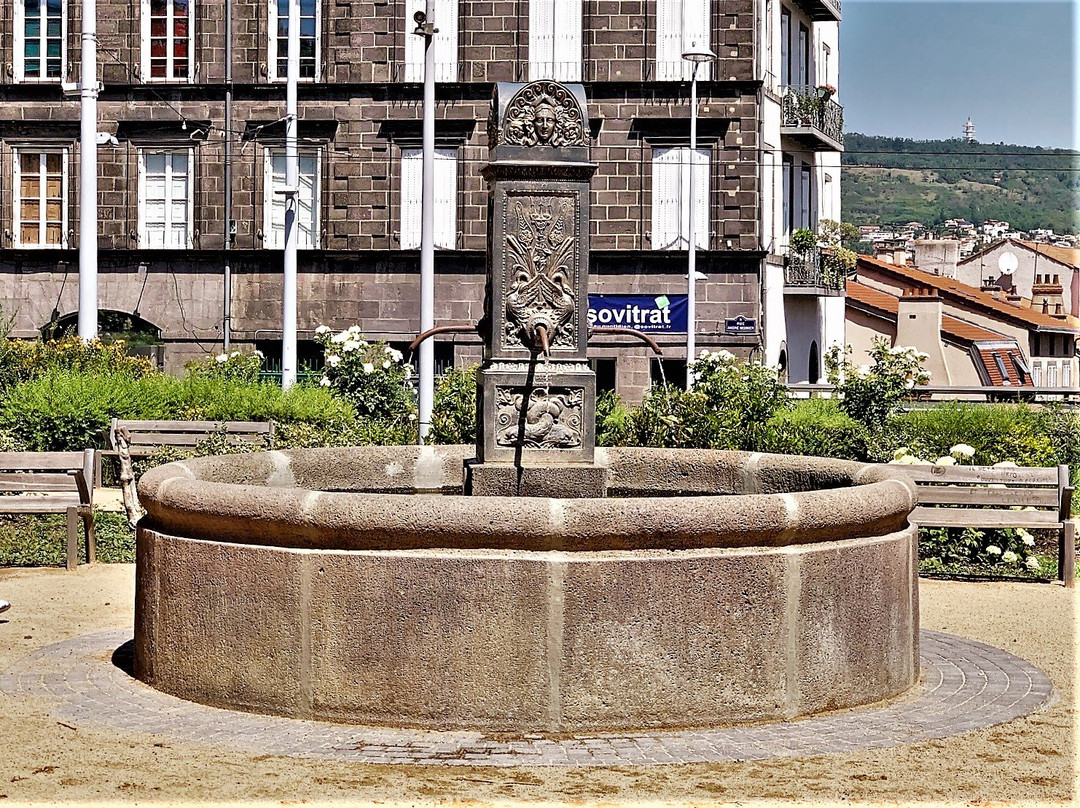 Monument à Blaise Pascal景点图片