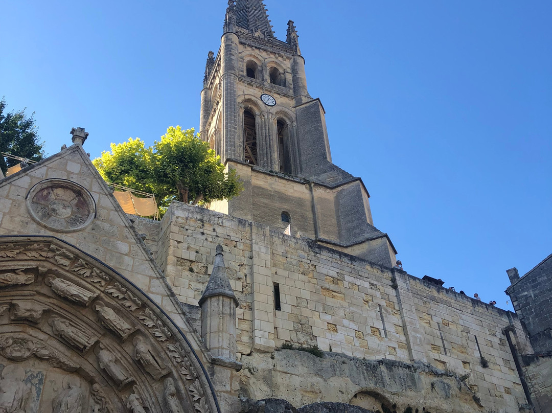 Saint-Laurent-des-Combes酒店住宿-洛伊之家酒店