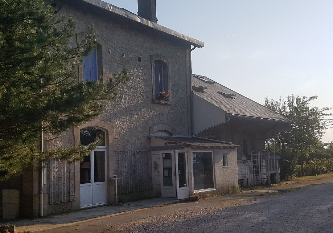 Hotel & Restaurant La Gare Aux Anes主图