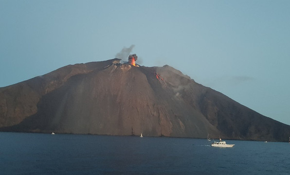 Tropea Mar - Mini Crociere Isole Eolie-特罗佩阿必去景点