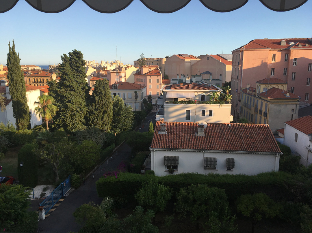 La Fabrique à Poupées主图