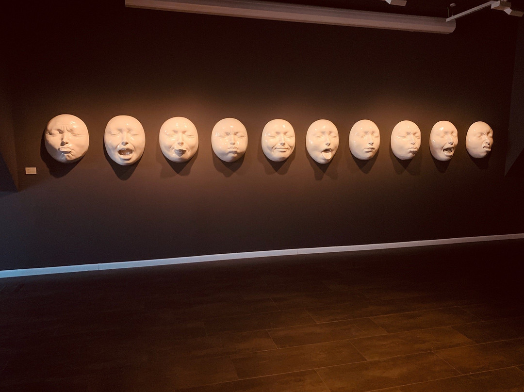 ARTALROC Sala de Exposiciones del Gobierno-莱斯埃斯卡迪斯必去景点